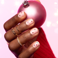 Giulia's Glistening Gifts