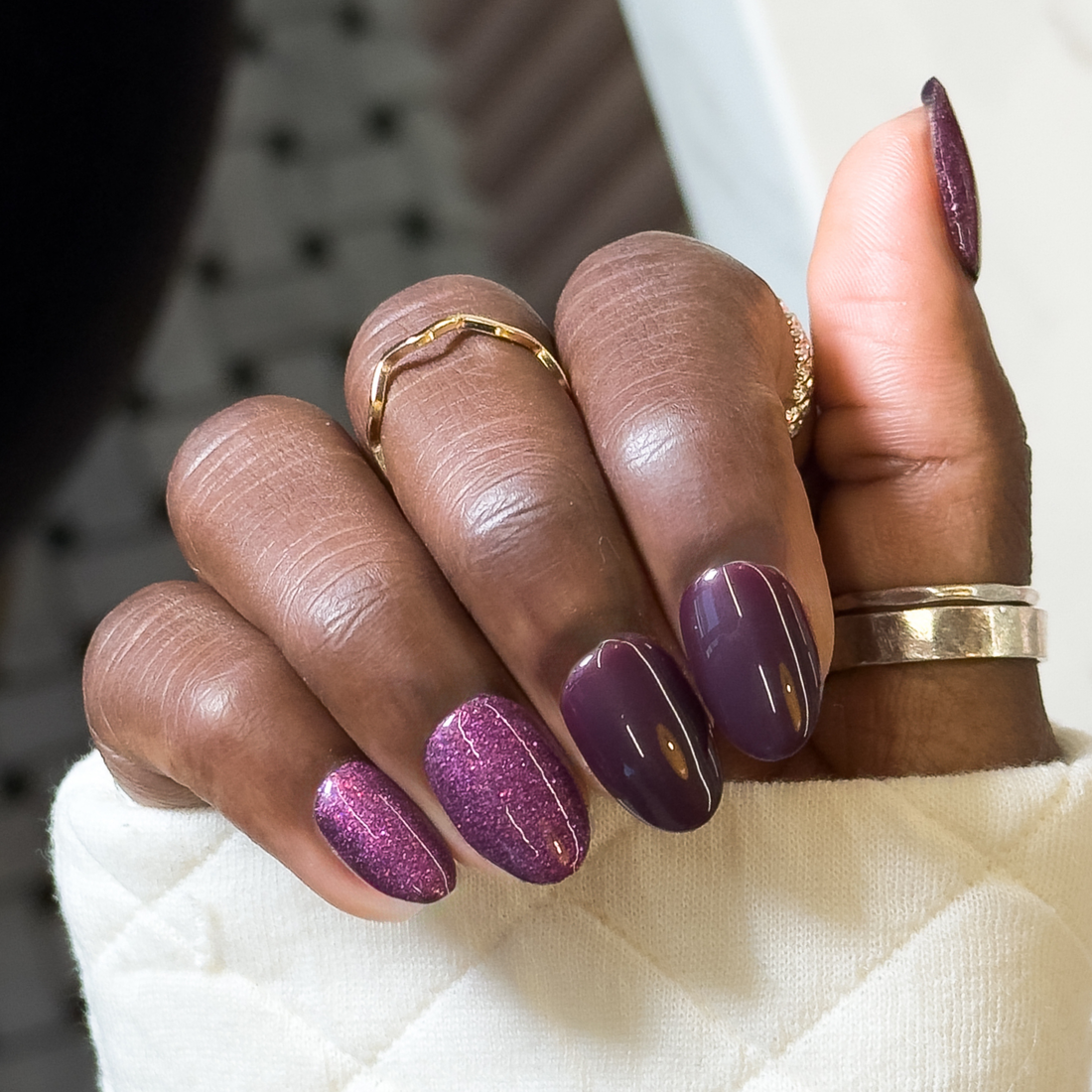 Cardigan Season, Carla