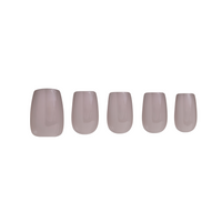 Dressed in Grey, Giselle