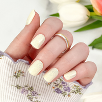 A Dozen Daffodils For Dua