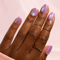 Her Royal Flyness, Fifi