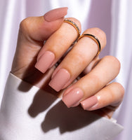 Chic and Timeless, Constance