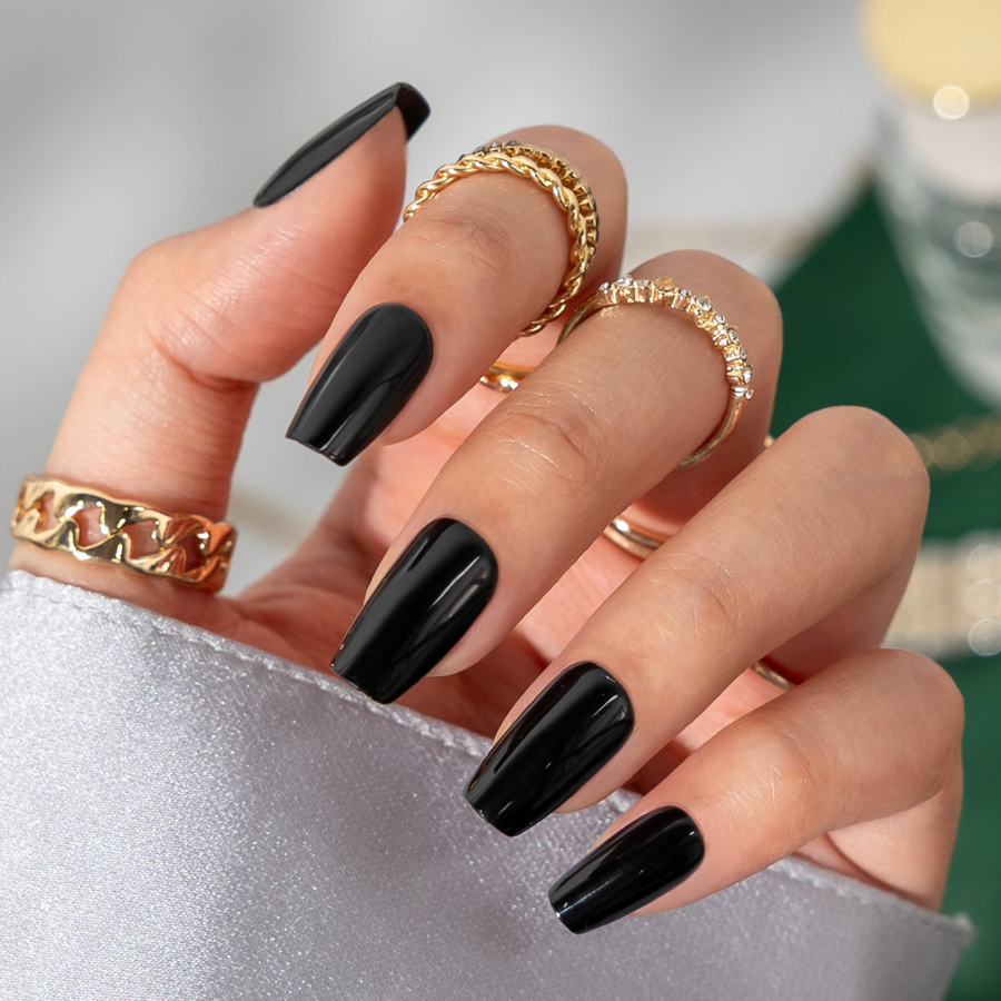 Anaya's Black Tie Affair Nails - Press On Nails