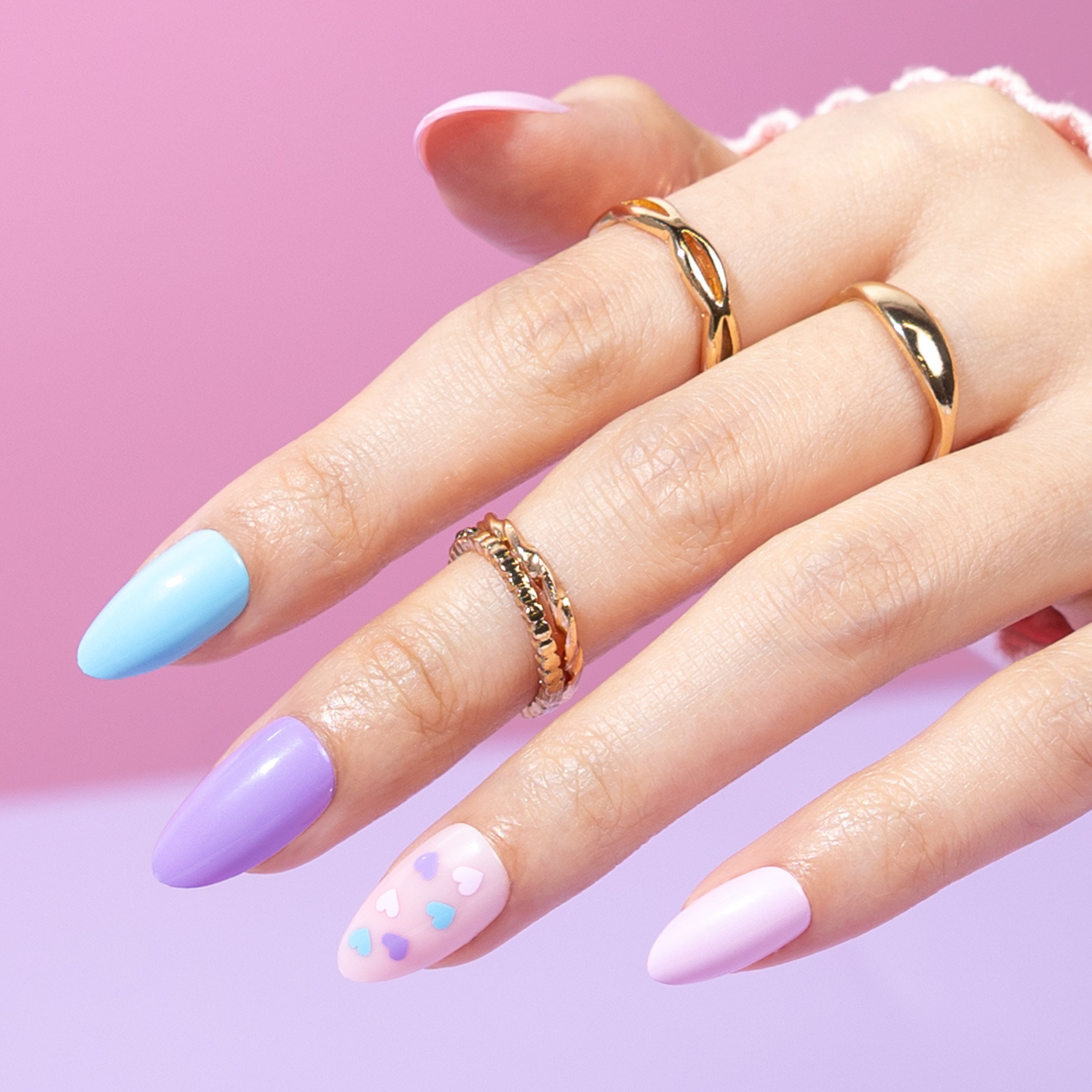 ＼NAIL/NOOO／ Stop & Stare, Carol Nails - Press On Nails | Red Aspen