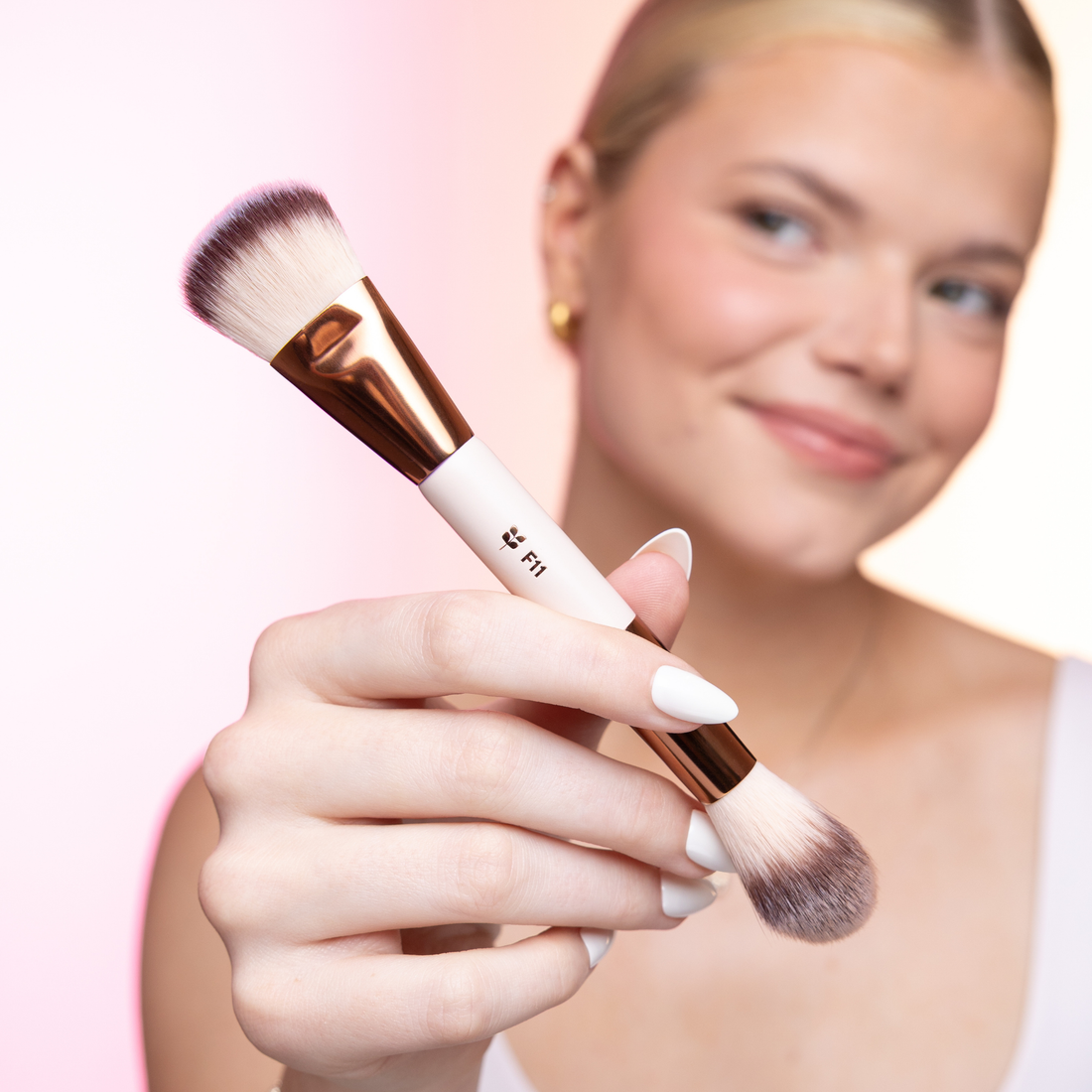 F11- Dual-Ended Brush