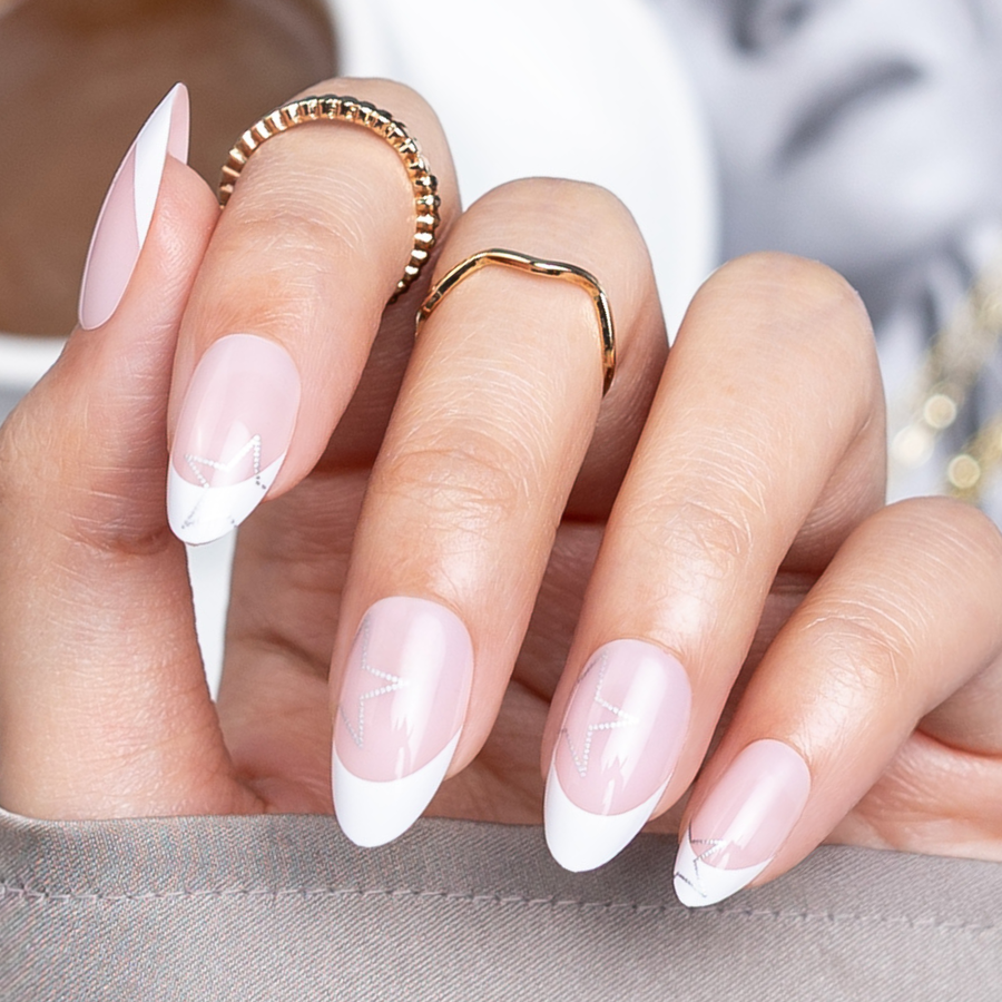 A Front Page Star, Silver