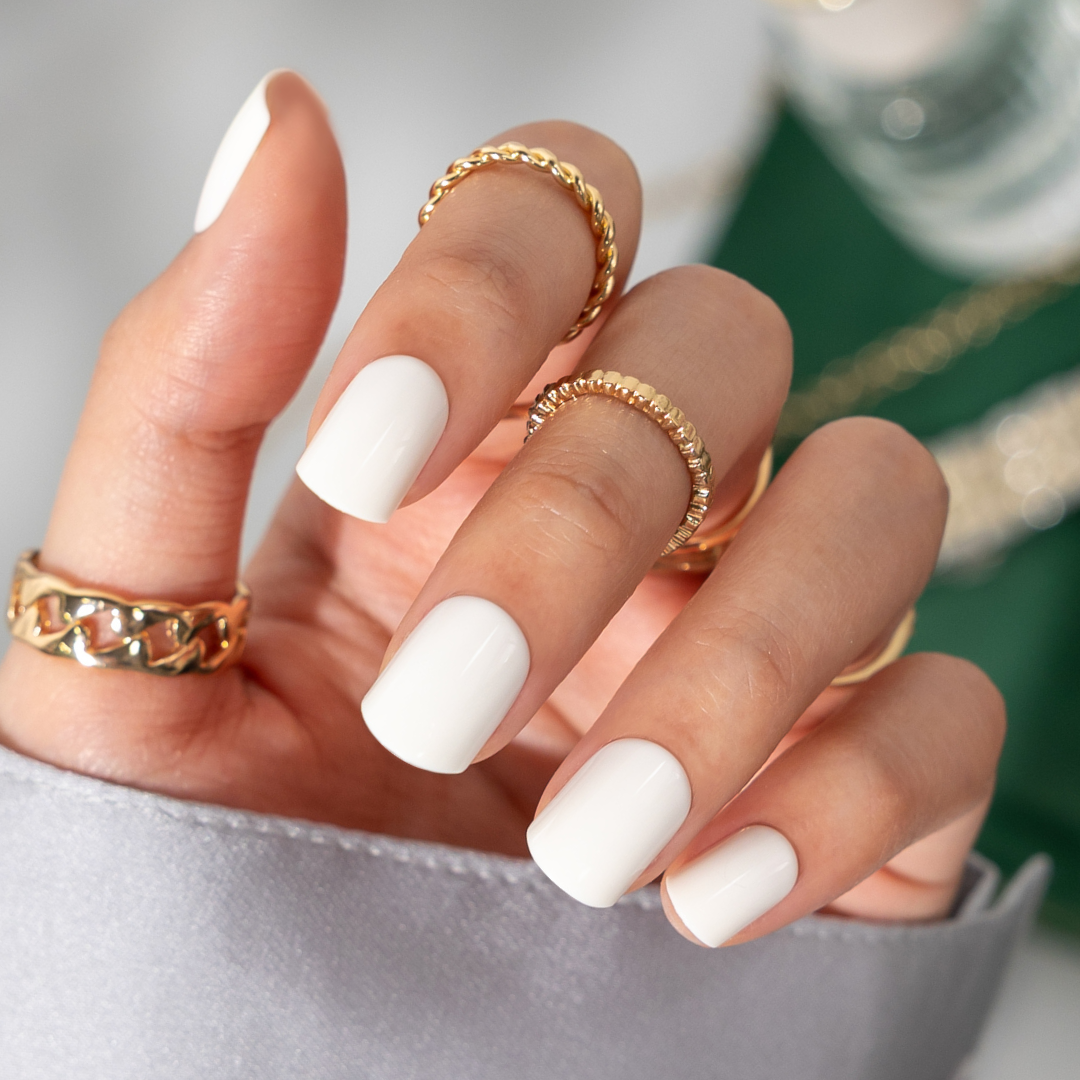 Nina on Cloud 9 Nails - Press On Nails | Red Aspen