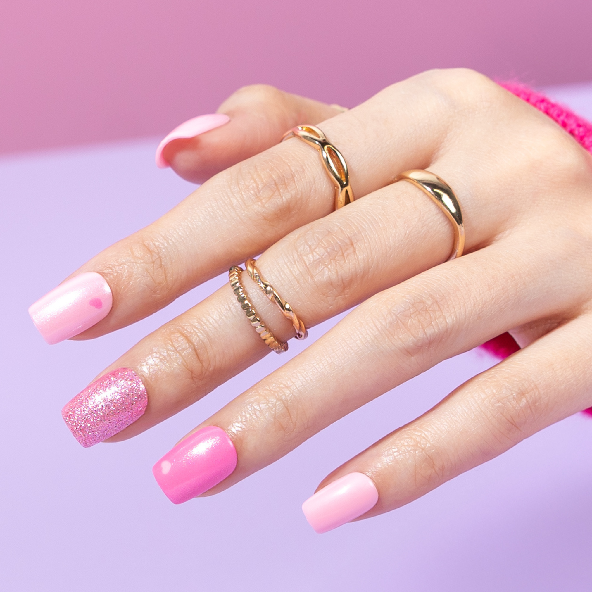 Hugs & Kisses, Renee Nails - Press On Nails | Red Aspen