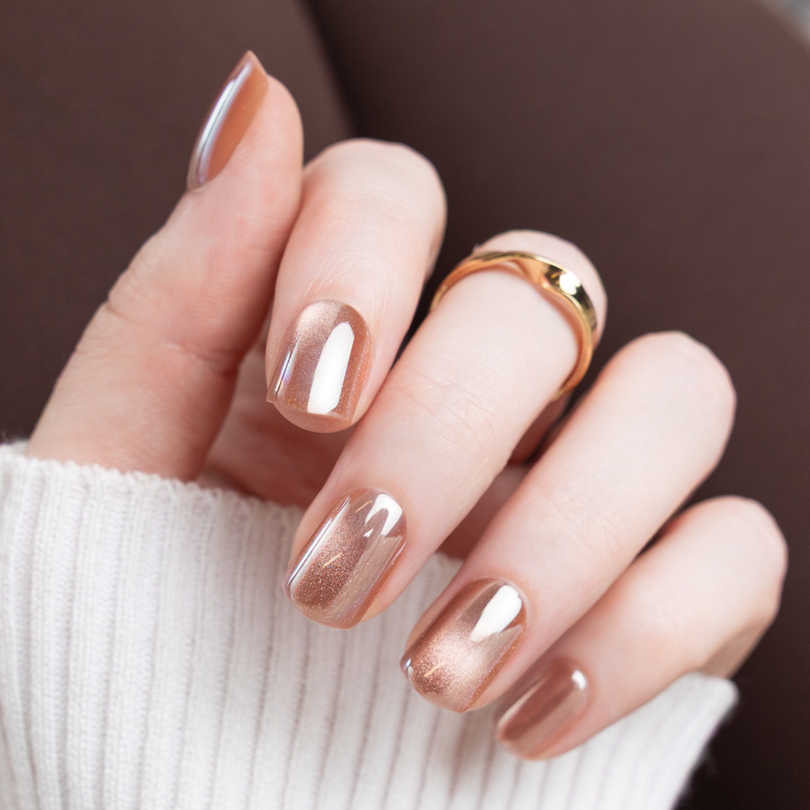 Cocoa and Cashmere, Clare