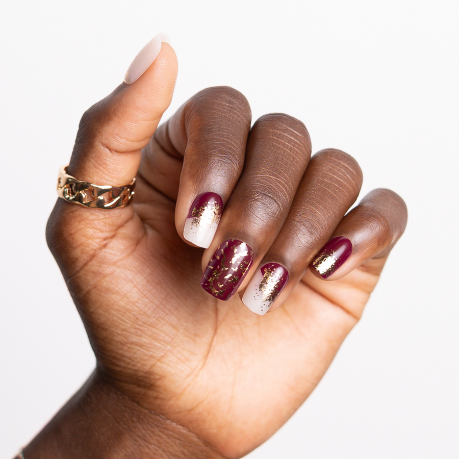 Glimmering Gena
