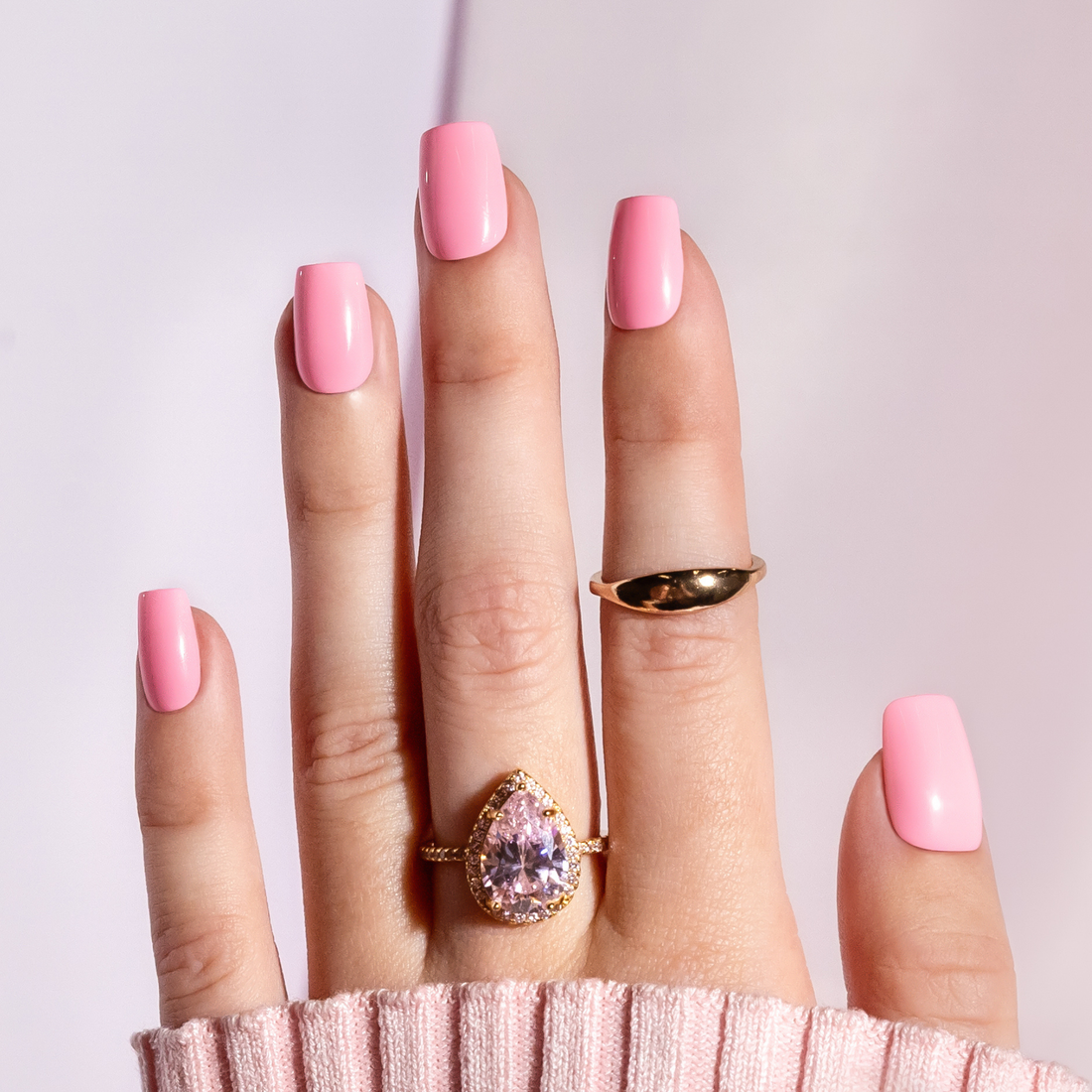 Blush and Bubbly, Bibiana