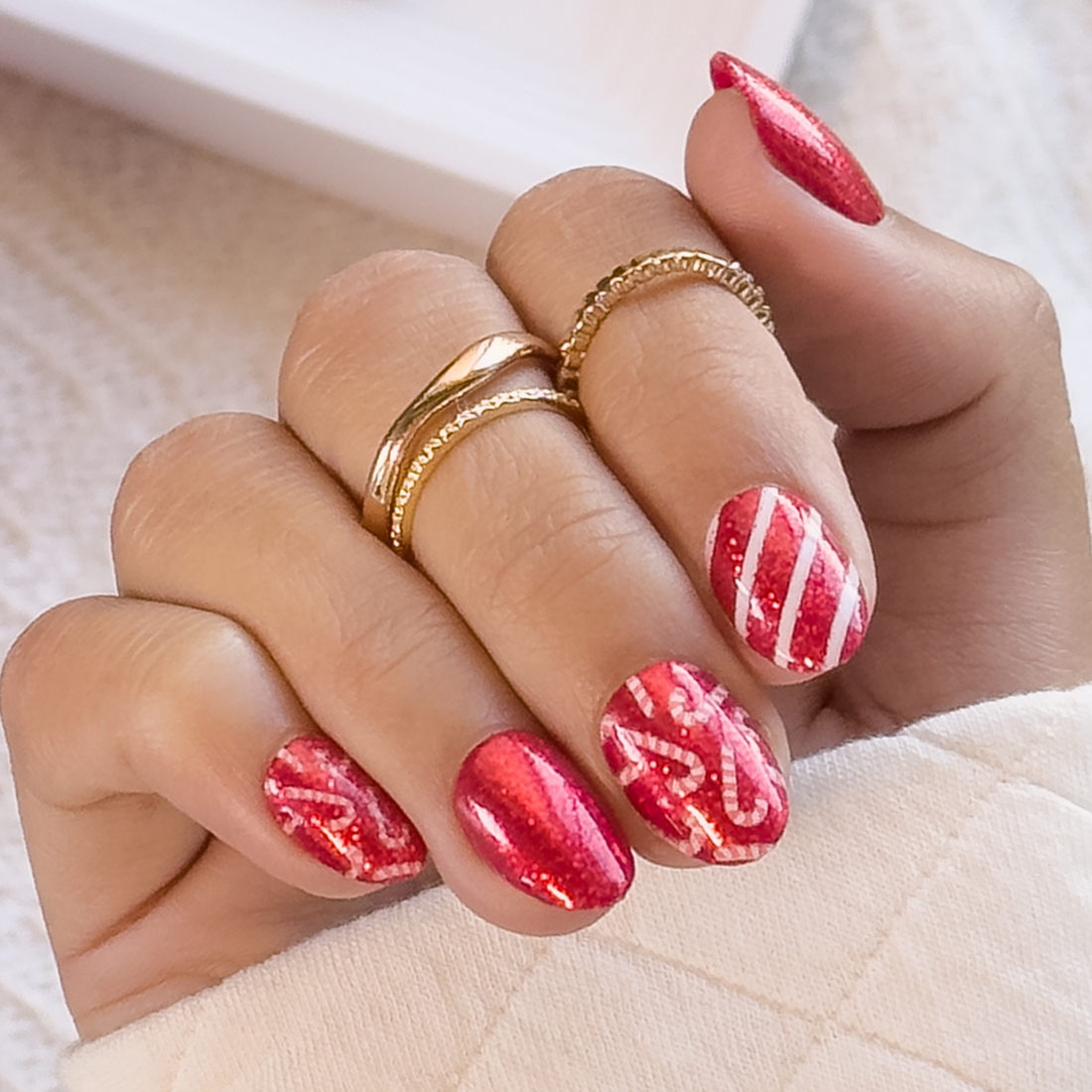 Candy Cane Kisses, Kellee