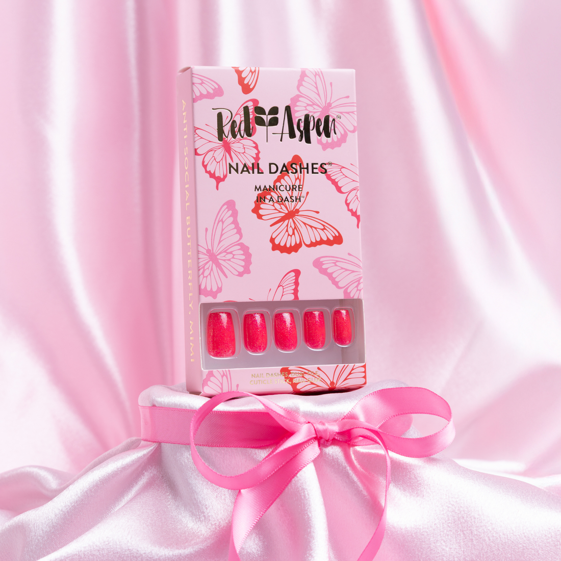 Anti-Social Butterfly, Mimi