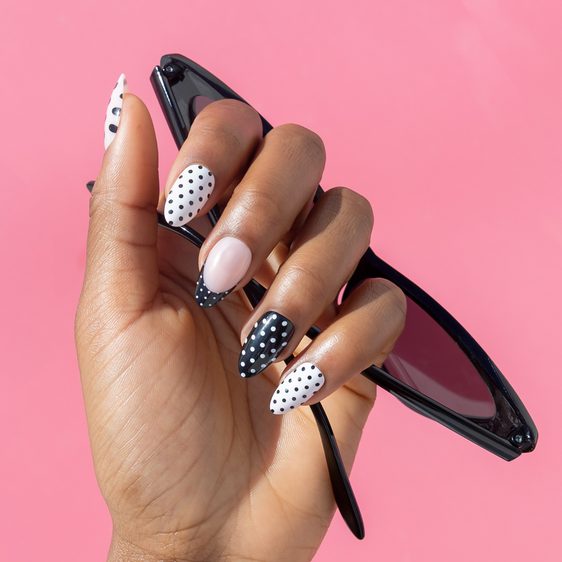 Dyneil's Darlin' Dots