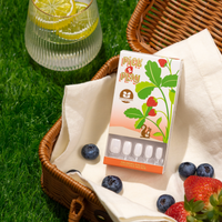 Lovely & Lighthearted, Lexi