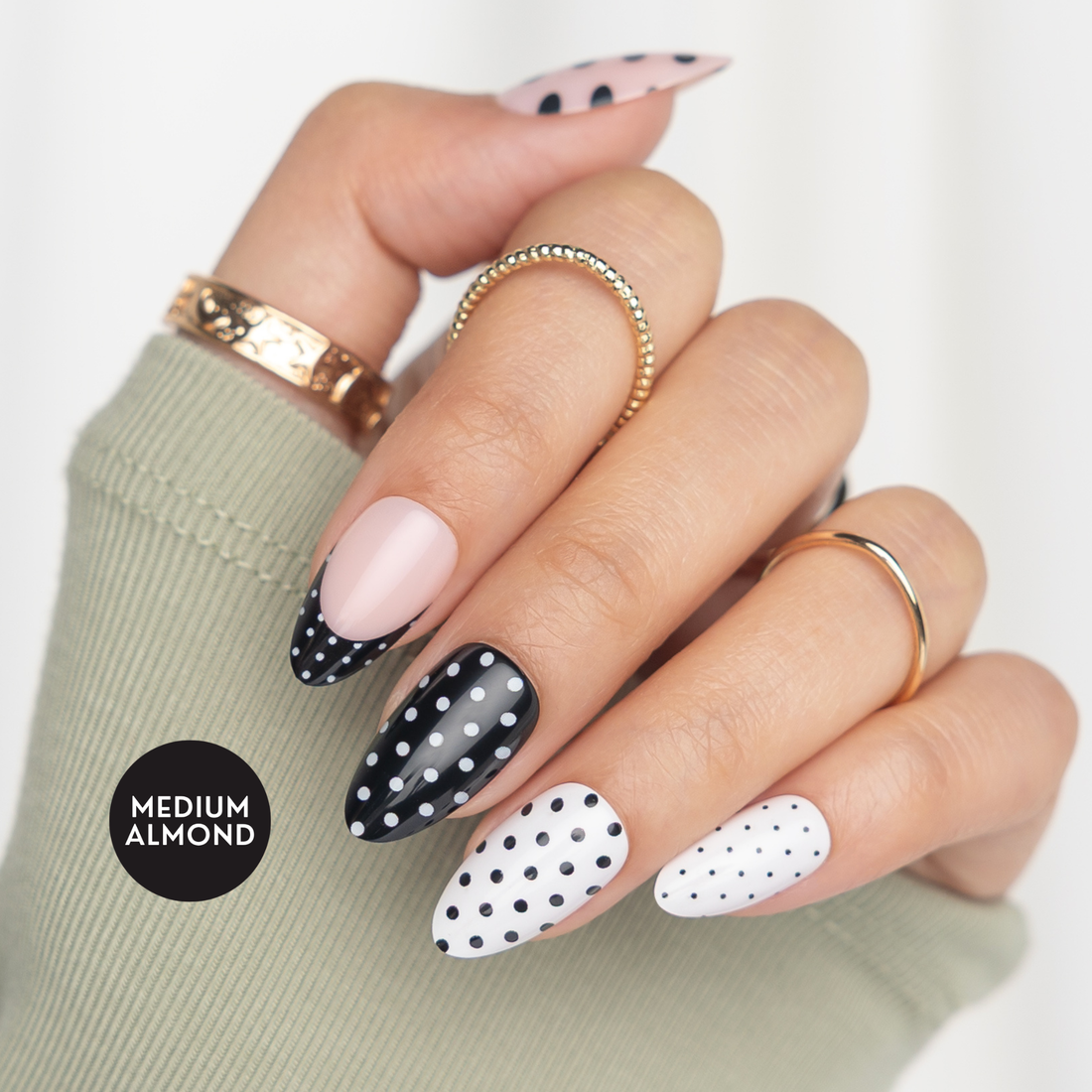 Dyneil's Darlin' Dots