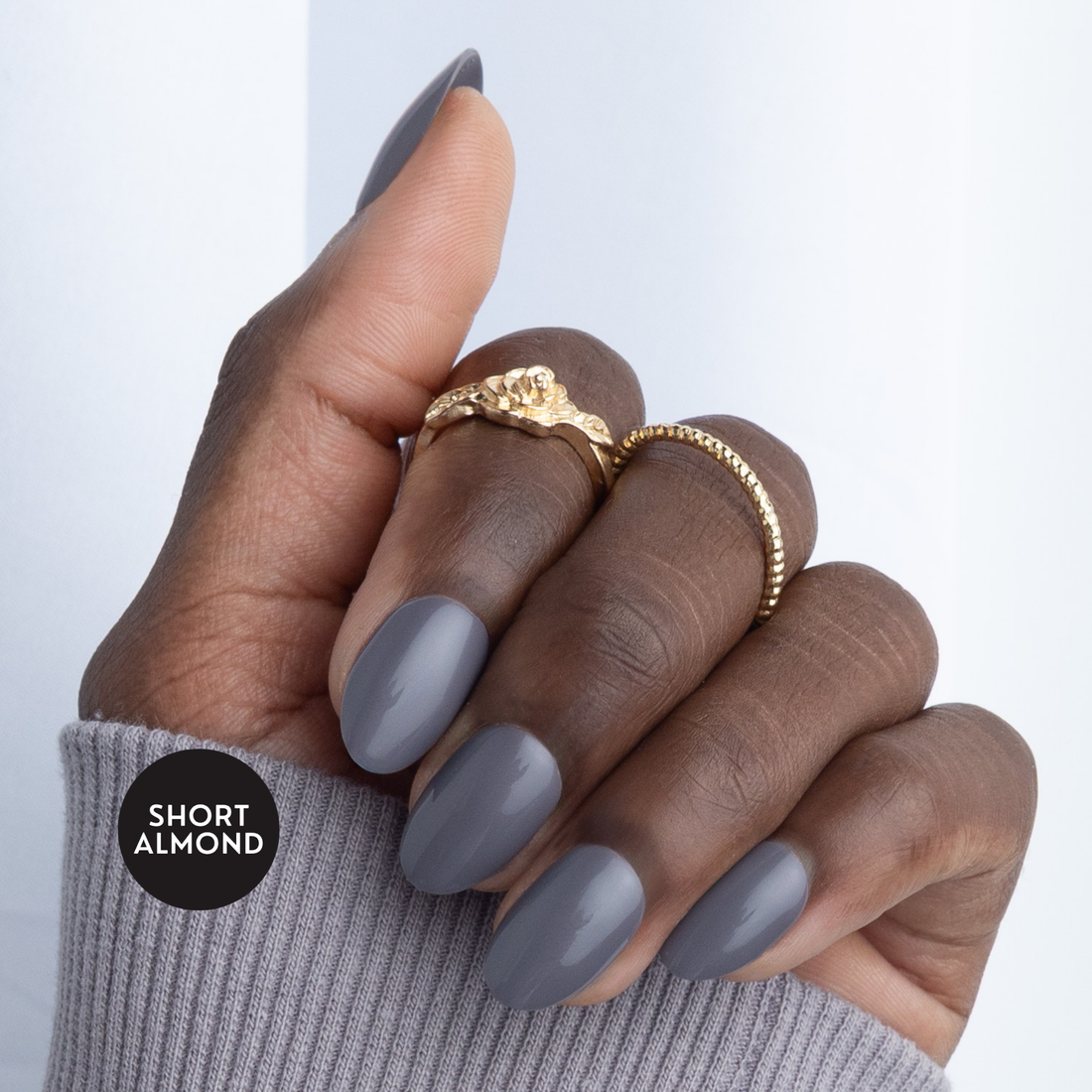 Moody Skies, Monique